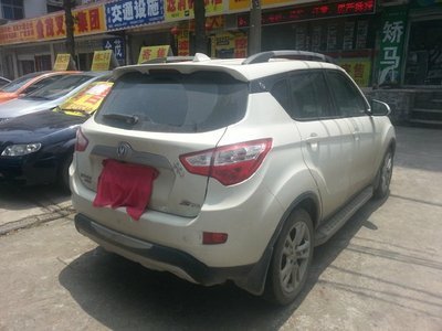2012款长安CS35 1.6L 手动豪华型 13年准新车，车主换车转让